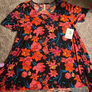 Lularoe perfect T new with tags